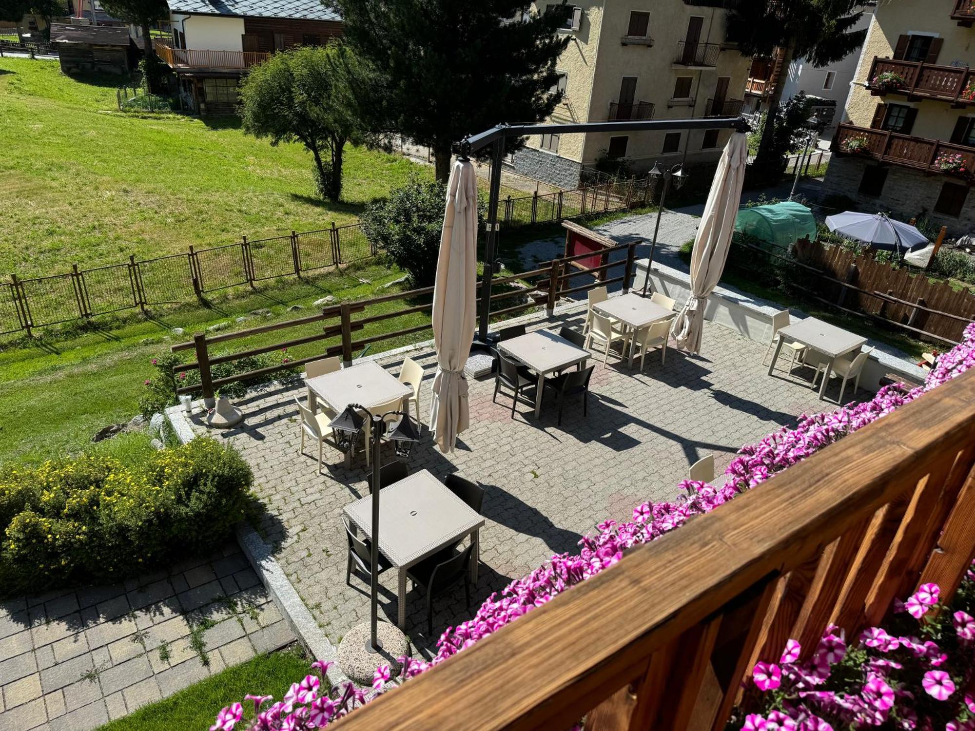 Hotel Ondezana Cogne Zewnętrze zdjęcie